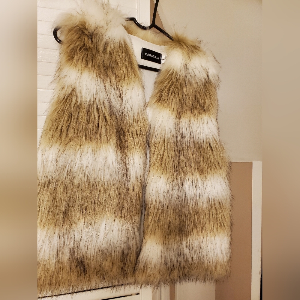 Faux fur vest